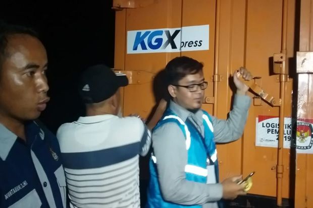 1.311.086 Kertas Surat...