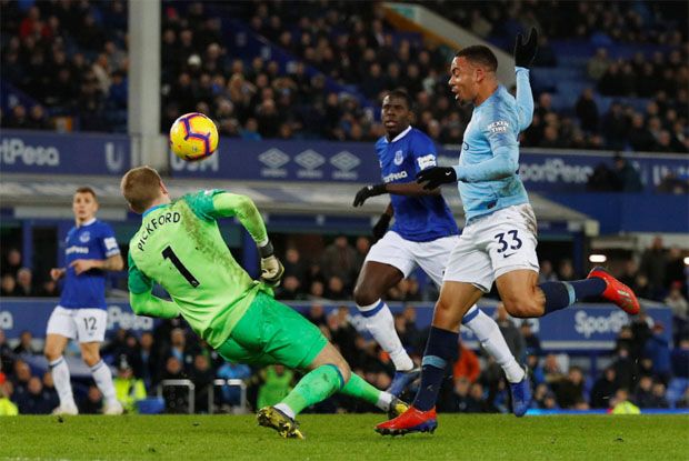 Manchester City Gusur...