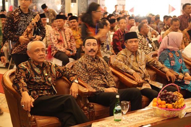Kemendagri Dorong Peningkatan...