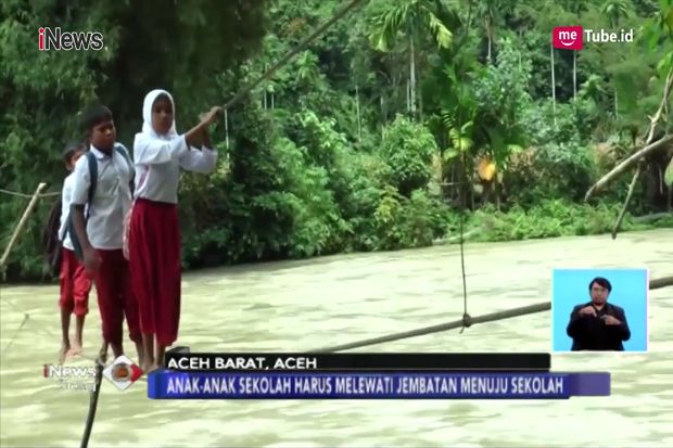 Anak Sekolah di Aceh...
