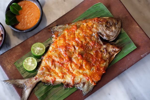 Ikan Bakar Bumbu Kecombrang,...