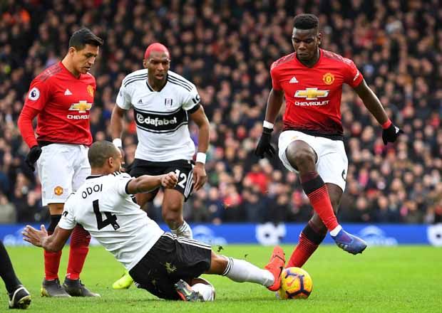 Manchester United Gusur...