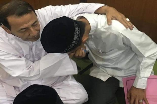 Sowan ke Habib Luthfi,...