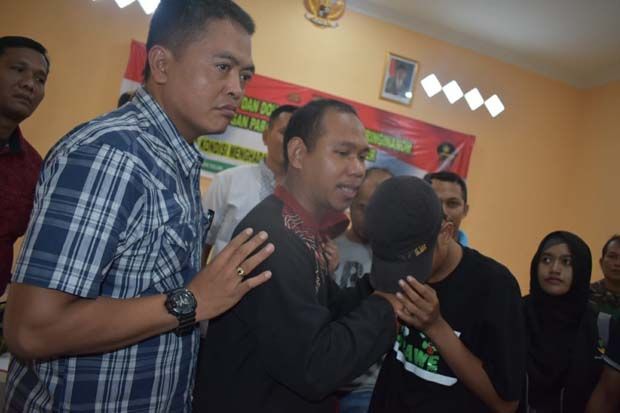 Guru yang Ditantang...