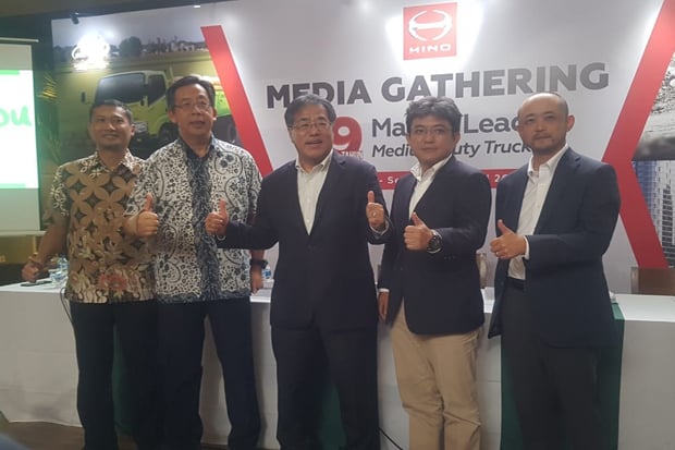 Hino Tingkatkan Layanan...