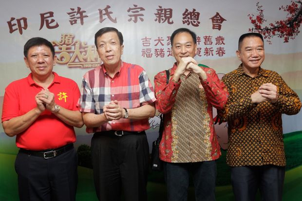 Warga Tionghoa di Jakarta...