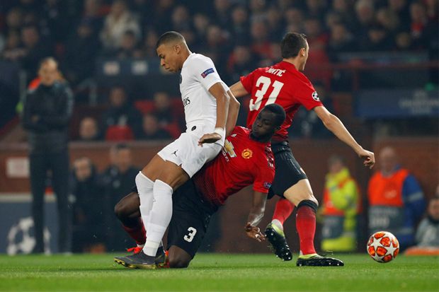 Babak 1 : Manchester...