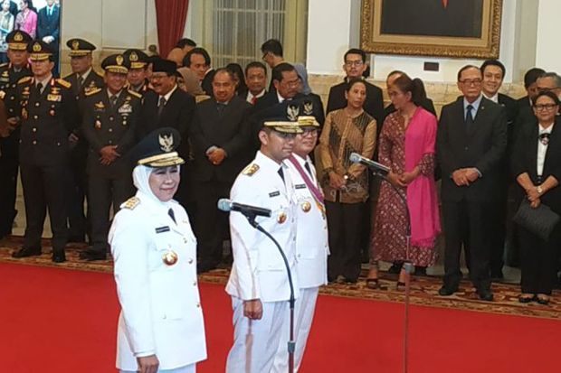Jokowi Resmi Lantik...