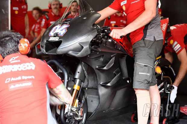Desain Fairing Ducati...