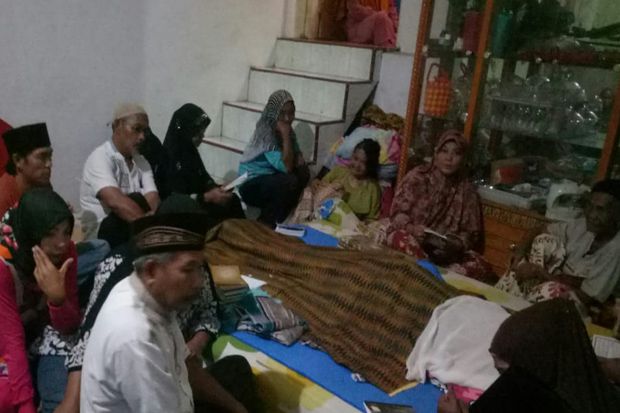 Petani Tewas Tertimpa...