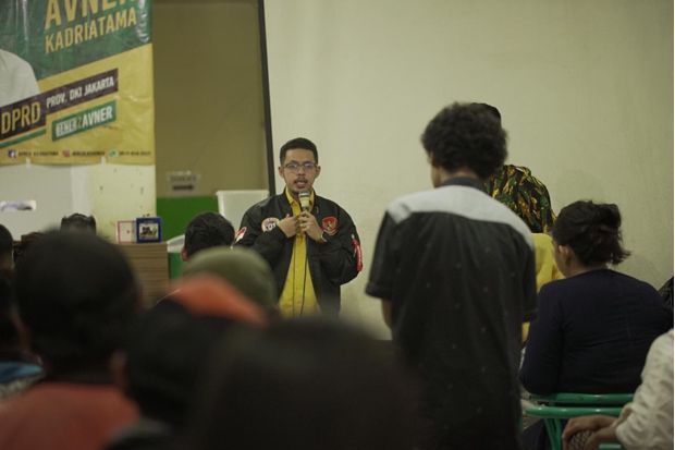 Ratusan Relawan Avner...