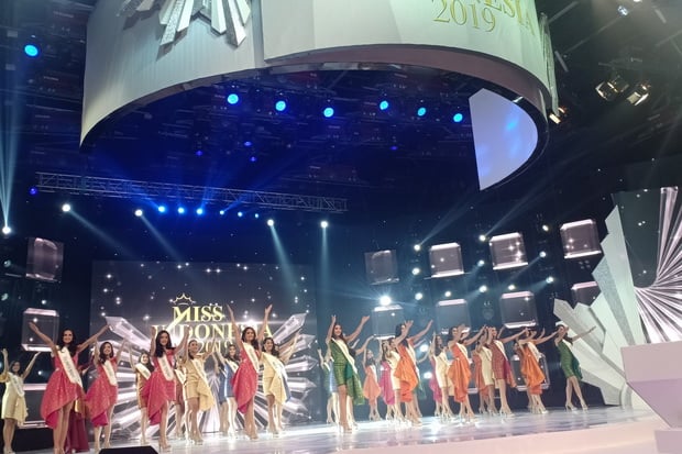 Aksi Tari Para Finalis...