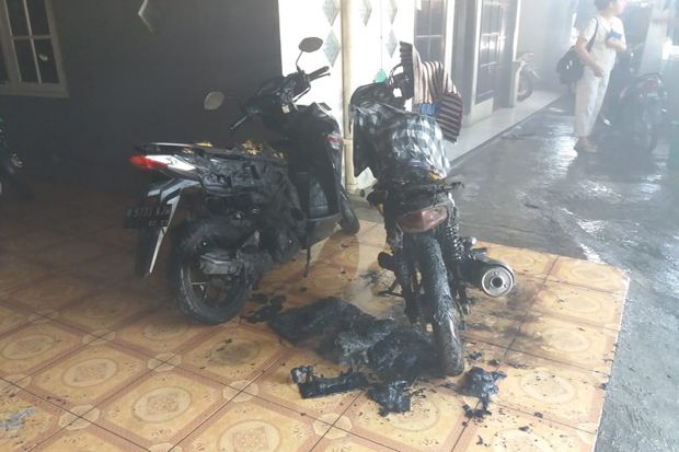 Teror Pembakaran Makin...
