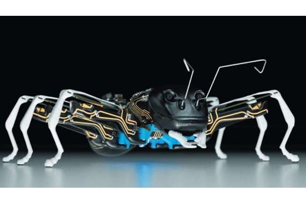 Robot Semut Jelajahi...