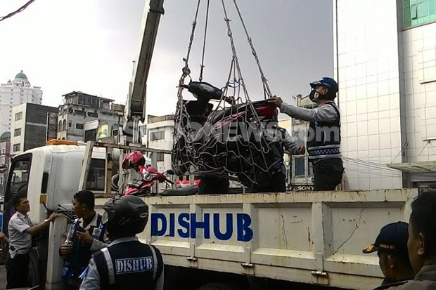 Wakil Ketua DPRD DKI...