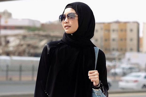 Mengintip Kecantikan...