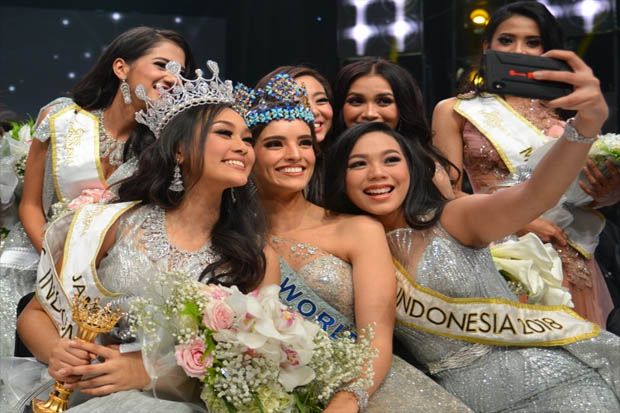 Miss World Vanessa Ponce...