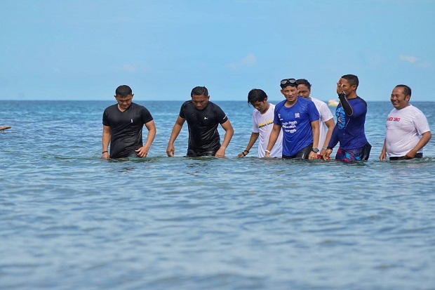 Sandiaga Uno Terpesona...