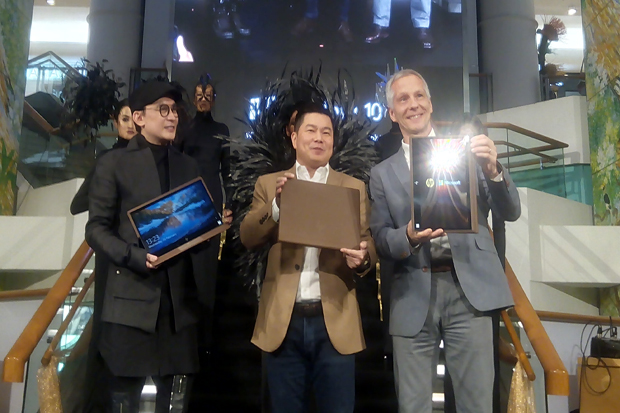 Spectre Folio Laptop...