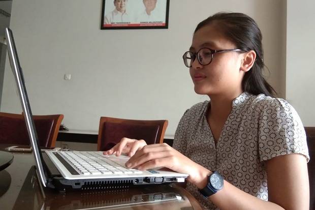 Mahasiswi Cantik Ini...