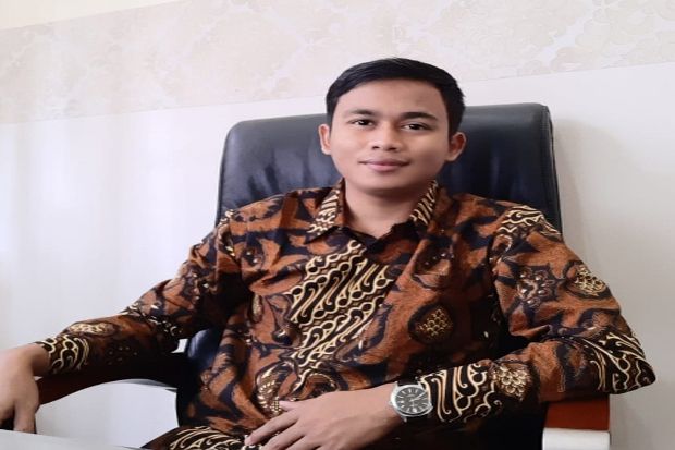 Staf Khusus Gubernur...