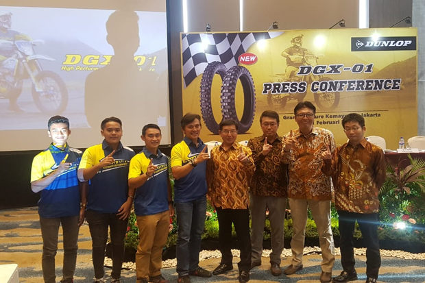 Dunlop Resmi Hadirkan...