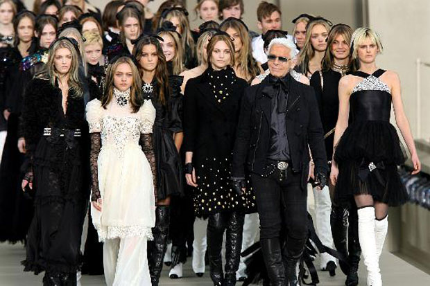 Abu Lagerfeld Disebar...