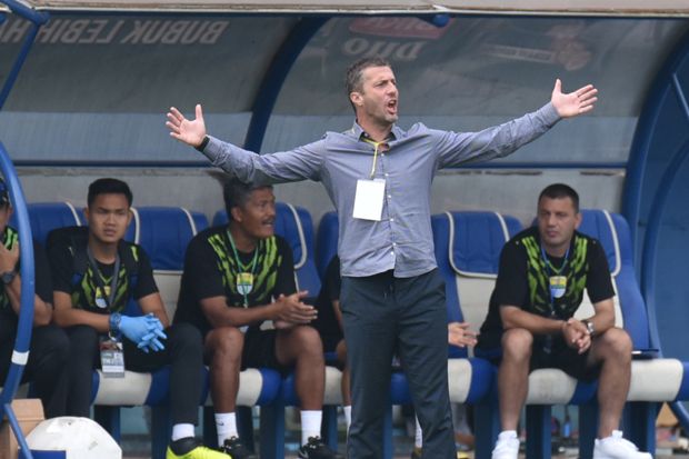 Lolos ke 16 Besar, Radovic...