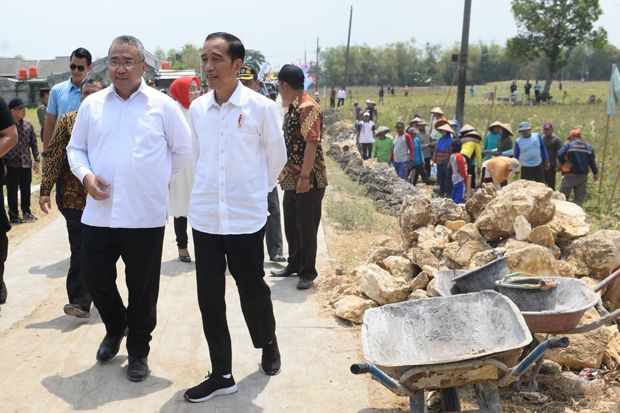 Jokowi: Dana Desa Hasilkan...