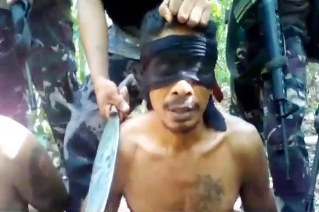 Filipina Tolak Penuhi...