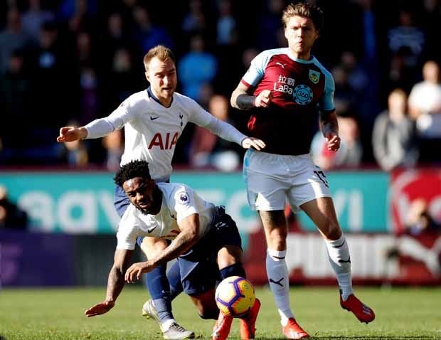 Tottenham Gagal Dekati...
