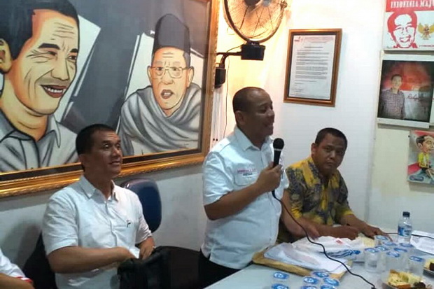 Relawan Seknas Jokowi...