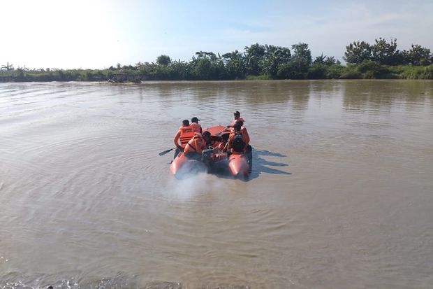 Dua Bocah Tenggelam...