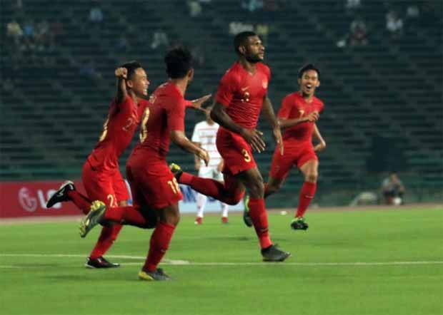 Pelatih Vietnam Titah...