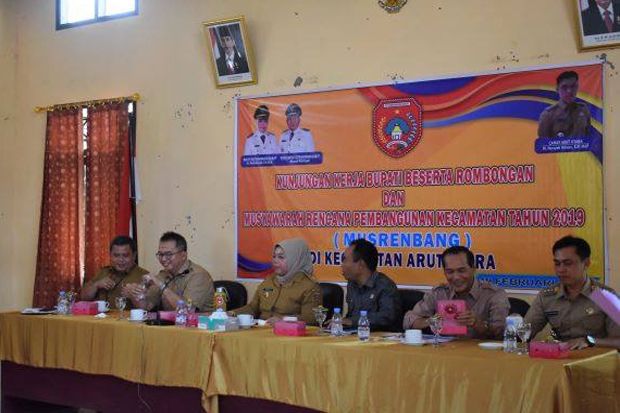 Kecamatan Aruta Digelontor...