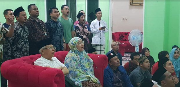 Maruf Amin dan Santri...
