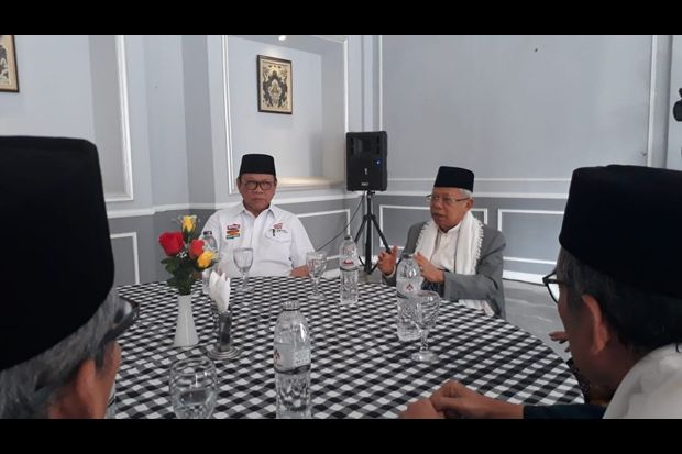 Bertemu Ulama di Kuningan,...