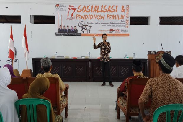 KPU Pangandaran Gelar...