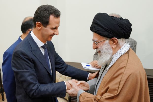Assad Kunjungi Iran...