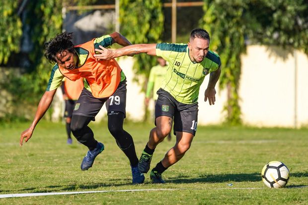 Persebaya Fokus Piala...