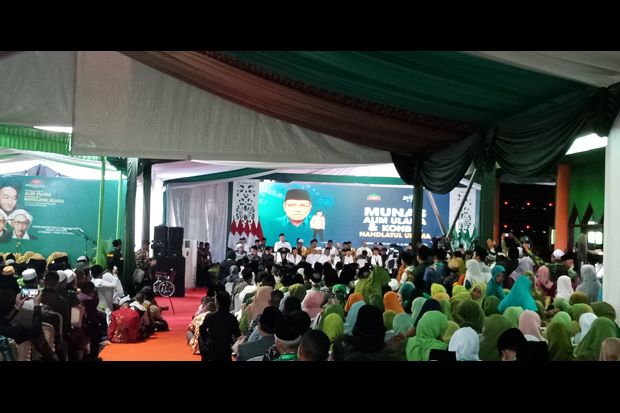 Jokowi-Maruf Hadiri...