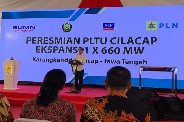 Jokowi Targetkan 99,9...