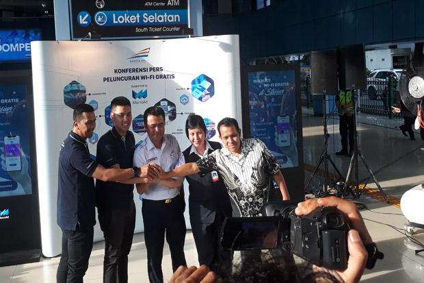 PT KAI Siapkan Wi-Fi...