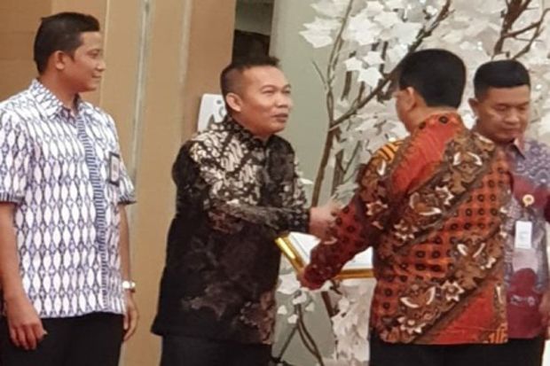 Kemensos Raih Predikat...