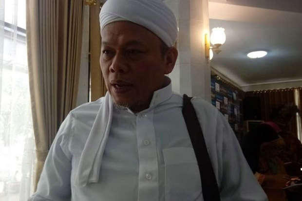 Sebelum ke KPU, Massa...