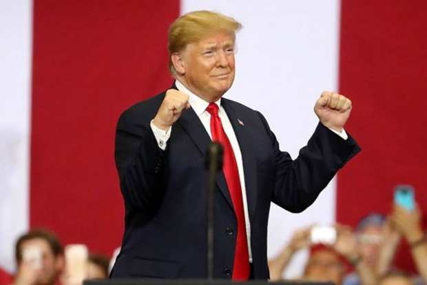 100 Persen, Trump Klaim...