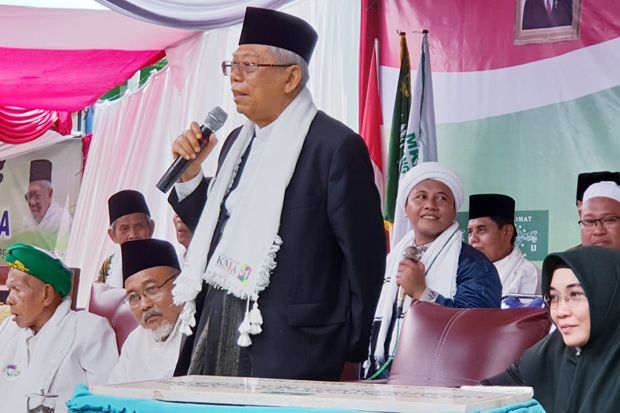 Di Sela-sela Kunjungan...