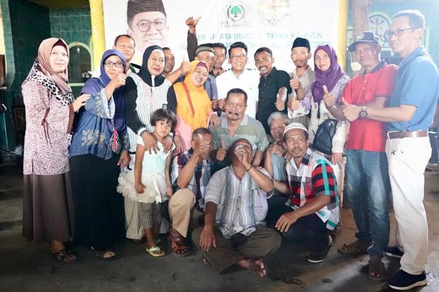 Ajak Teman SD Bereuni,...