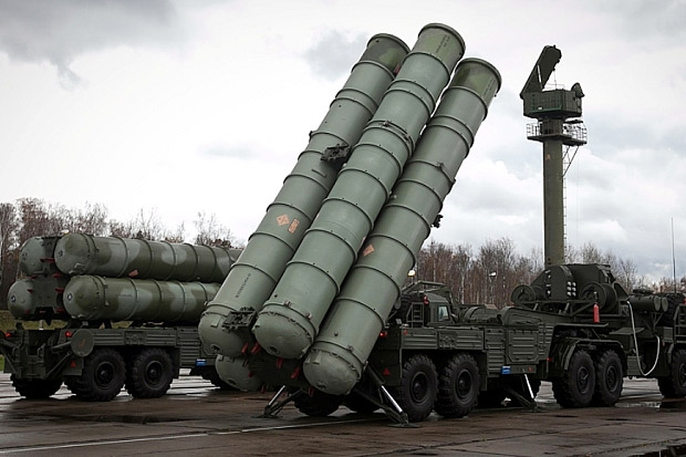 Keukeuh Pilih S-400...