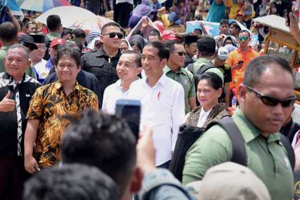 Jokowi Akan Gratiskan...